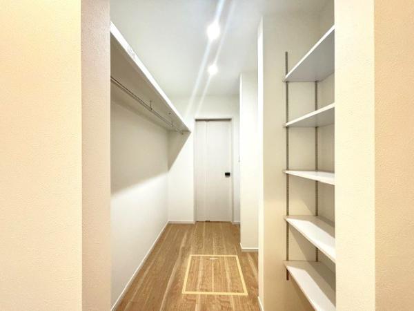 橿原市曲川町3丁目　2号棟　新築戸建
