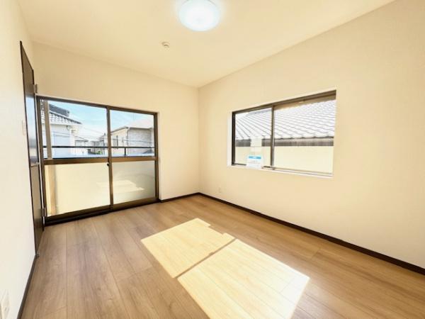 生駒郡斑鳩町目安４丁目の中古一戸建て