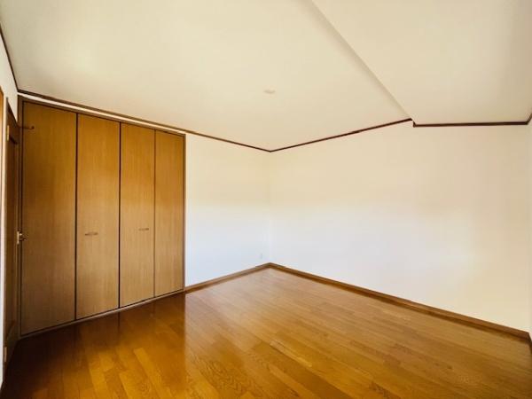 香芝市関屋の中古一戸建て