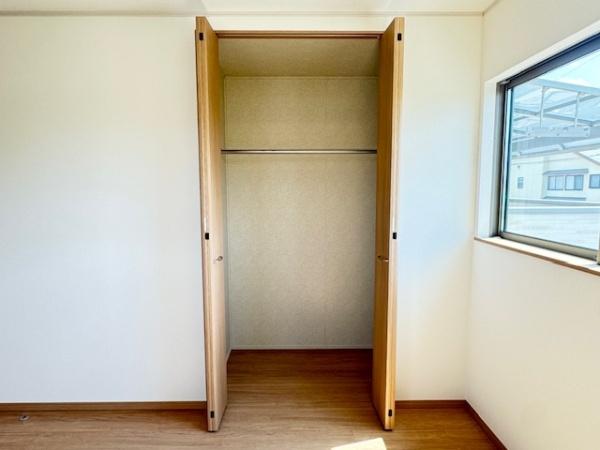 生駒郡斑鳩町神南1丁目の中古一戸建て(収納)