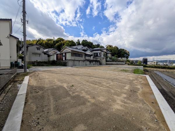 香芝市尼寺２丁目の土地