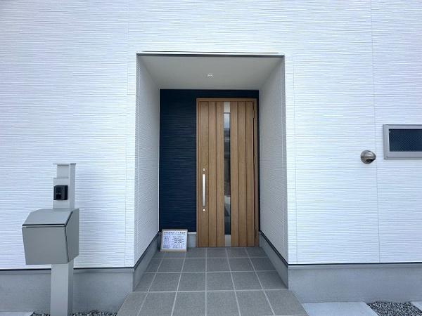 天理市田部町　2号棟　新築戸建