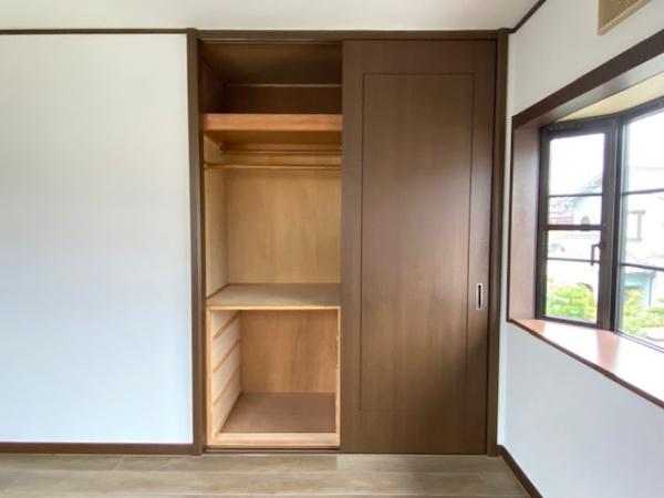 香芝市逢坂８丁目の中古一戸建て