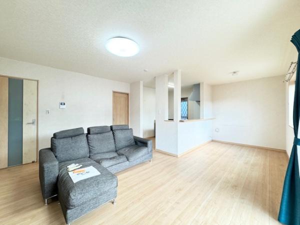 生駒郡斑鳩町服部2丁目中古戸建