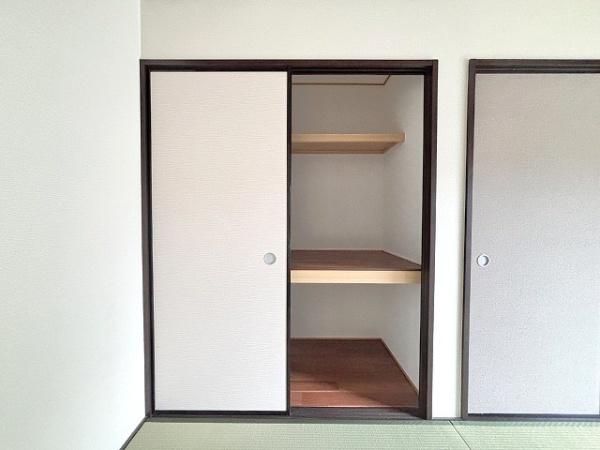 天理市櫟本町の中古一戸建て