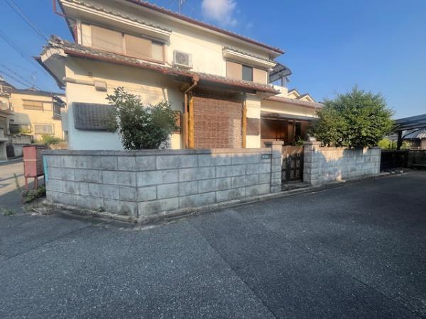 北葛城郡上牧町松里園３丁目の土地