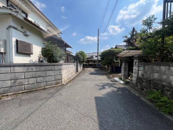 北葛城郡上牧町松里園３丁目の土地