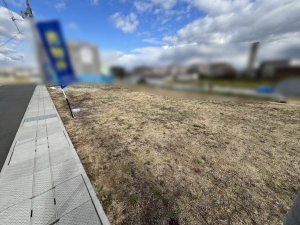 大和高田市大字西坊城の土地