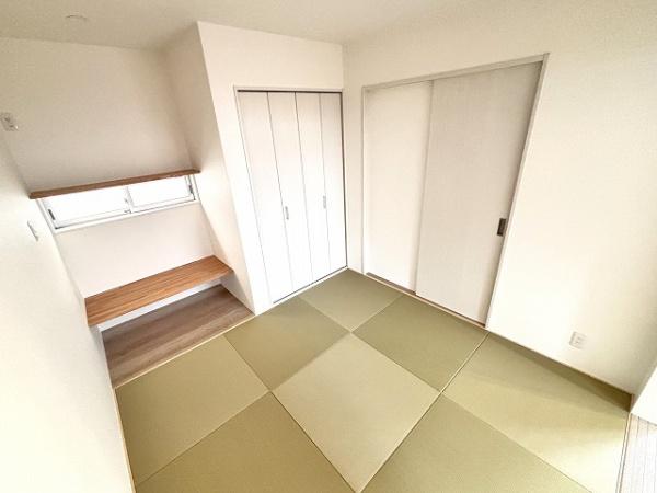 橿原市新口町　2号地　新築戸建