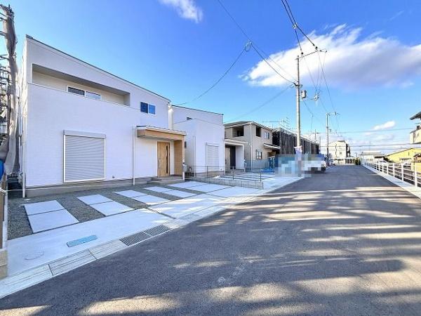 橿原市新口町　2号地　新築戸建