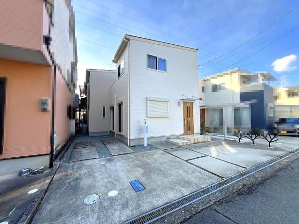 橿原市中曽司町　中古戸建