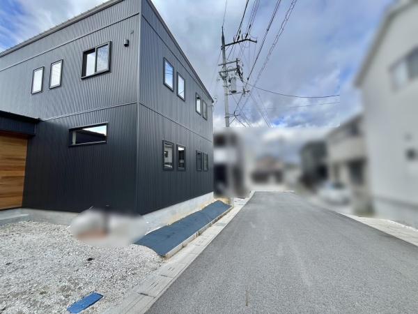 北葛城郡広陵町大字三吉　新築戸建