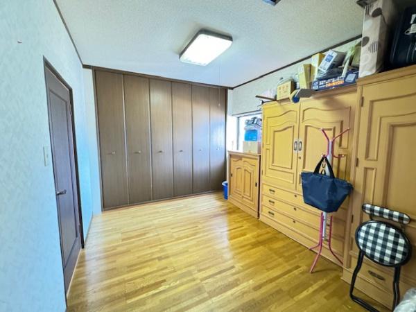 生駒郡斑鳩町興留３丁目の中古一戸建て