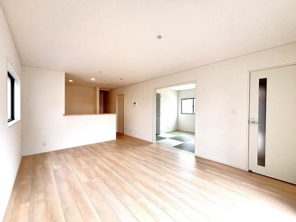 橿原市新口町第2　2号棟　新築戸建