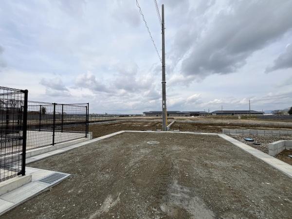 橿原市山本町　2号棟　新築戸建