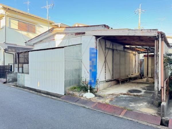 生駒郡斑鳩町小吉田２丁目の土地