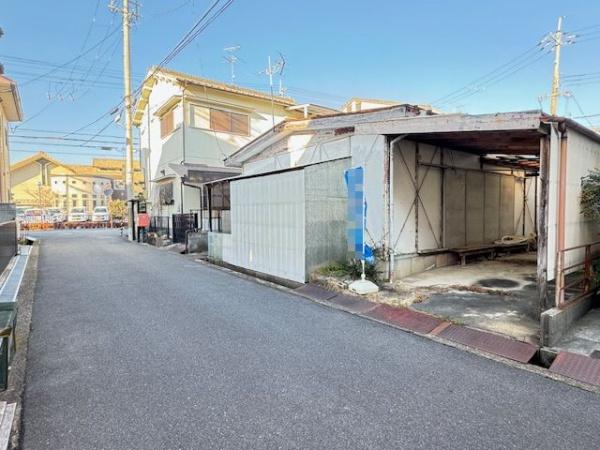生駒郡斑鳩町小吉田２丁目の土地