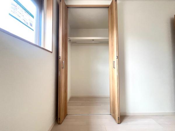 香芝市磯壁５丁目の中古一戸建て
