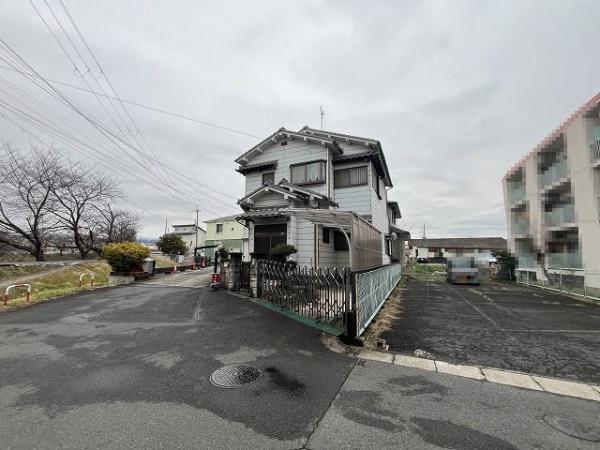 橿原市小綱町　中古戸建