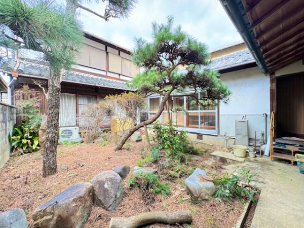 葛城市竹内の中古一戸建て