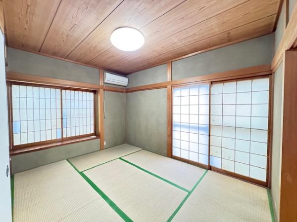 北葛城郡上牧町松里園１丁目の中古一戸建て