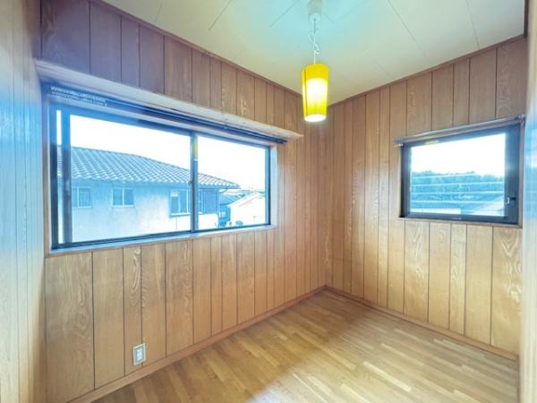北葛城郡上牧町松里園１丁目の中古一戸建て