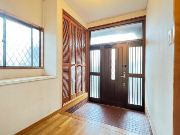 北葛城郡上牧町松里園１丁目の中古一戸建て