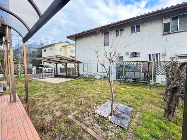 北葛城郡上牧町松里園１丁目の中古一戸建て