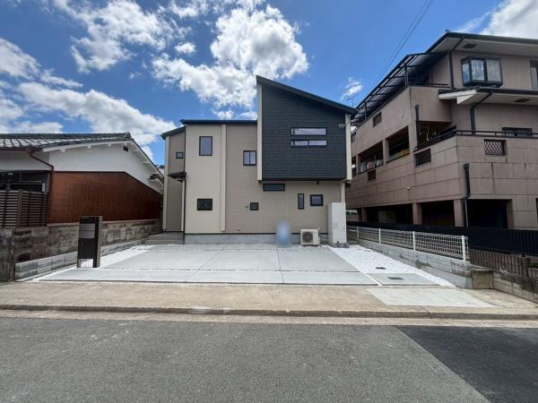 大和高田市土庫１丁目　新築戸建
