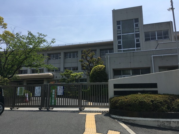 北葛城郡広陵町みささぎ台の中古一戸建て(真美ケ丘第一小学校)