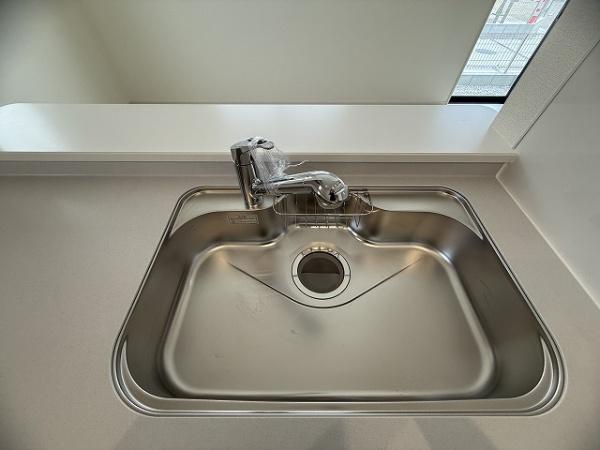 橿原市山本町　2号棟　新築戸建