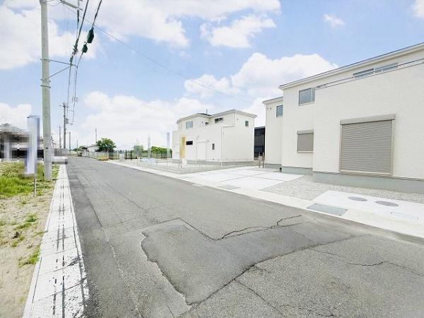 橿原市山本町　5号棟　新築戸建