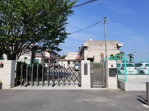 関屋あしびハイツ12棟(香芝市立関屋小学校)