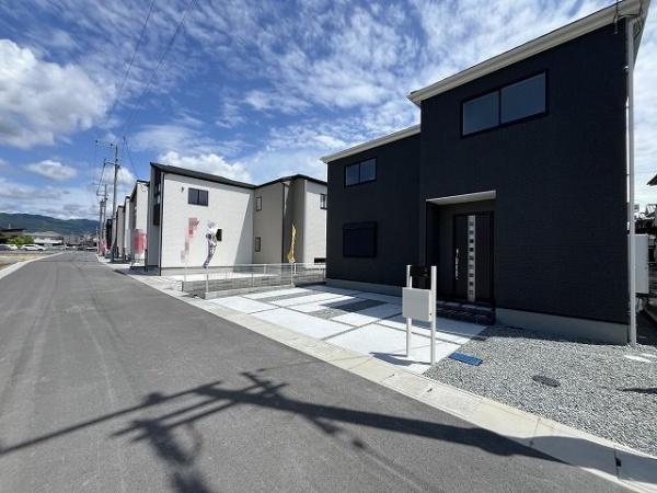 天理市前栽町5期　4号棟　新築戸建