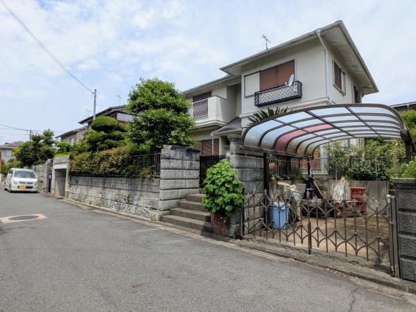 生駒郡斑鳩町服部２丁目の土地