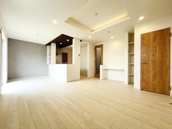 天理市前栽町　6号棟　新築戸建