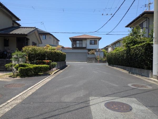 香芝市真美ヶ丘７丁目の土地