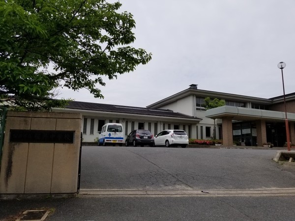 ローレルコート桜井南(桜井中学校)