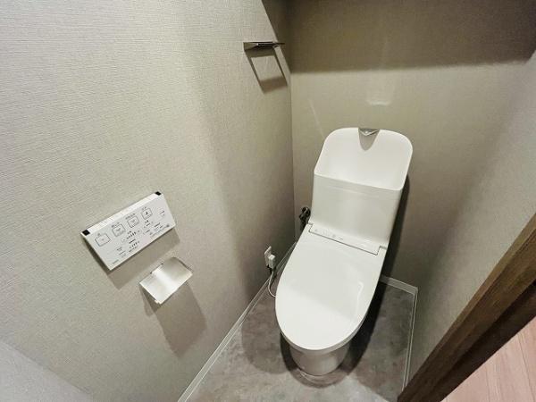 ローレルコート桜井南(トイレ)