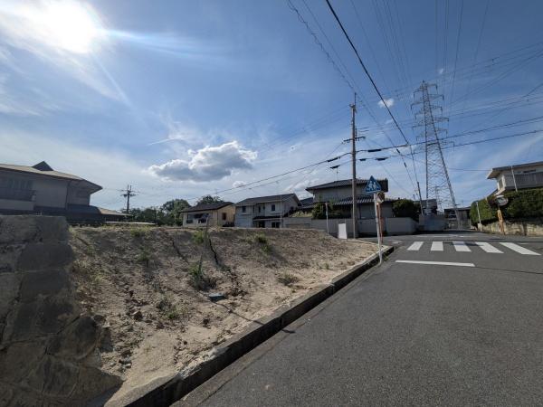 北葛城郡上牧町片岡台１丁目の土地