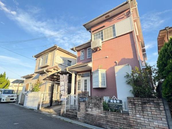 北葛城郡上牧町松里園３丁目の中古一戸建て