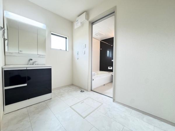 北葛城郡広陵町萱野　3号棟　新築戸建