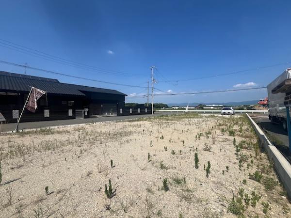 北葛城郡広陵町大字萱野の土地