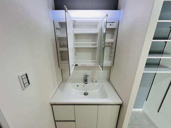 橿原市中曽司町　新築戸建