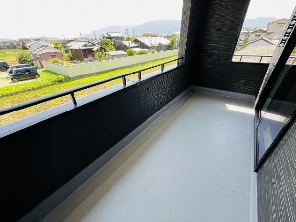 大和高田市西坊城８期　２号棟　新築戸建