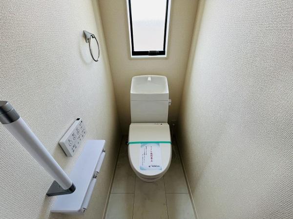 大和高田市西坊城８期　２号棟　新築戸建
