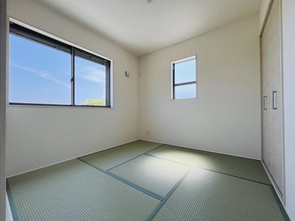 大和高田市西坊城８期　３号棟　新築戸建