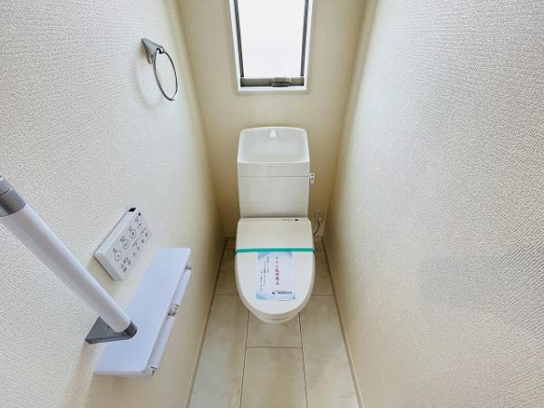 大和高田市西坊城８期　３号棟　新築戸建