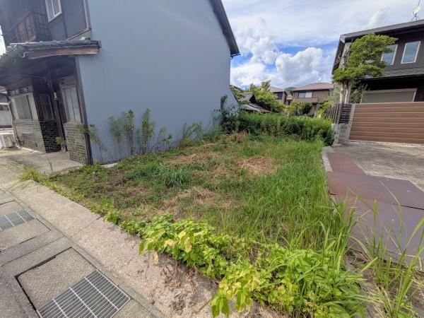 生駒郡斑鳩町龍田２丁目の土地