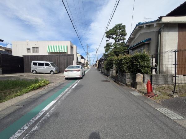 生駒郡斑鳩町龍田２丁目の土地